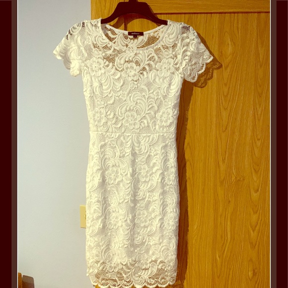 Dresses & Skirts - Dress